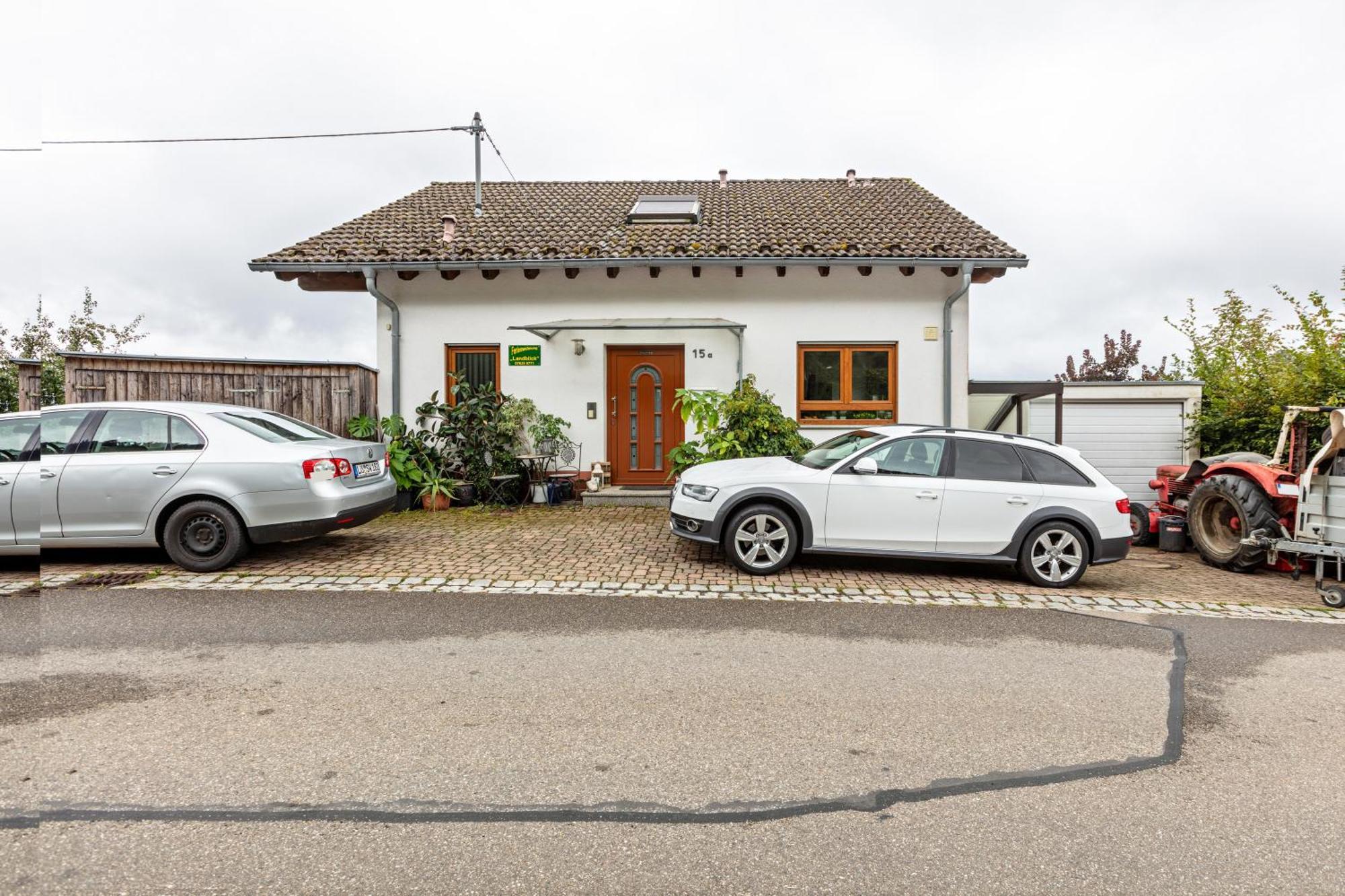 Haus Landblick Apartamento Zell im Wiesenthal Exterior foto